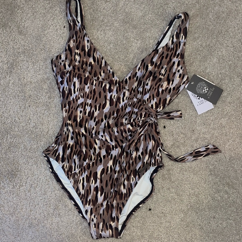 NEW Vince Camino one piece size 10